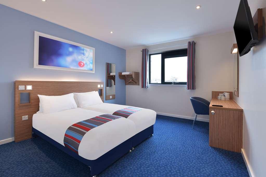 Travelodge Bromborough Port Sunlight Ruang foto